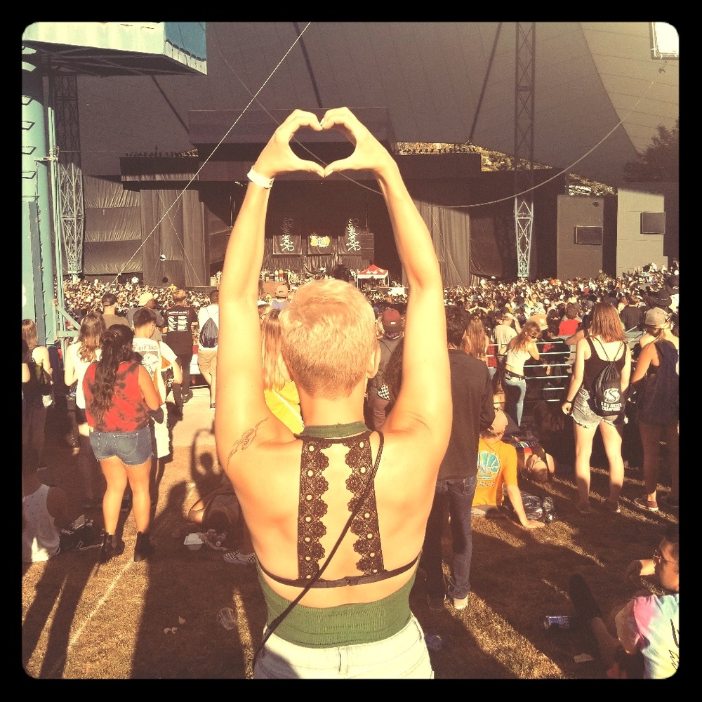 Meet your Posher, Elisa